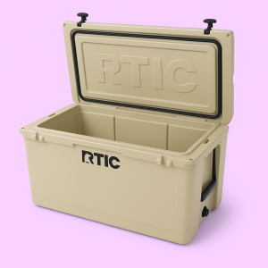 Knock off Yeti cooler showing spacious interior